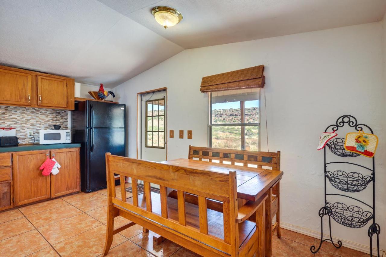 Charming Santa Rosa Home With Mountain Views And Porch Екстериор снимка