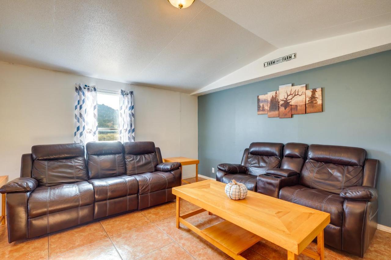 Charming Santa Rosa Home With Mountain Views And Porch Екстериор снимка